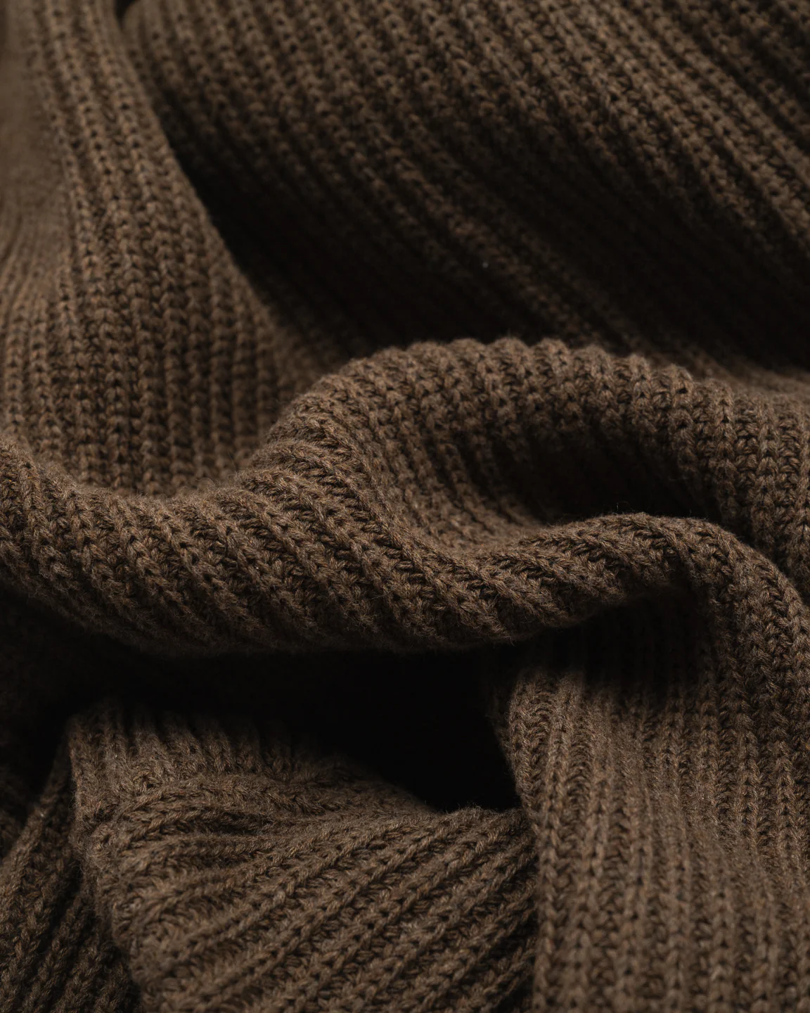 Camp 4 Sweater - Chocolate - Image 3